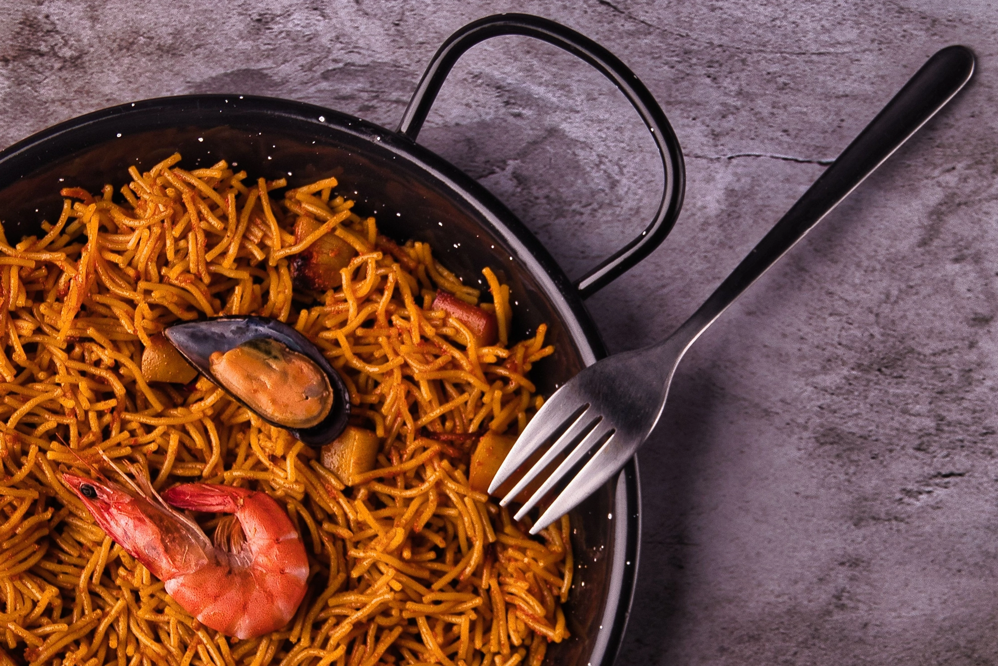 donde comer la mejor fideua en gandia playa