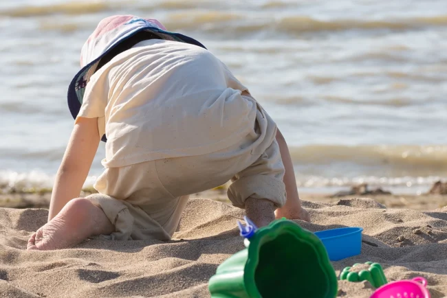recomendaciones para viajar con niños a la playa