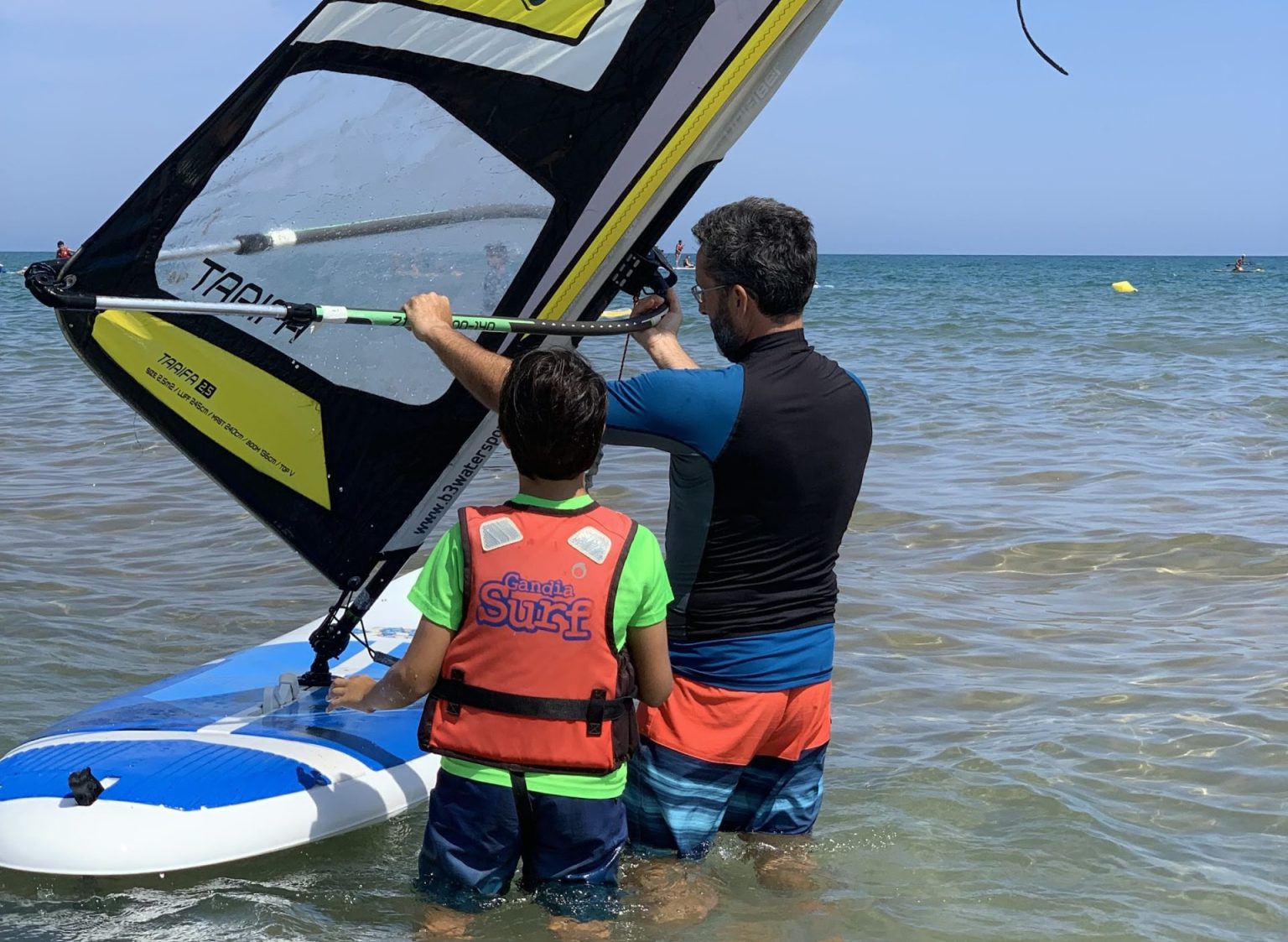 planes con niños en gandia escuela surf