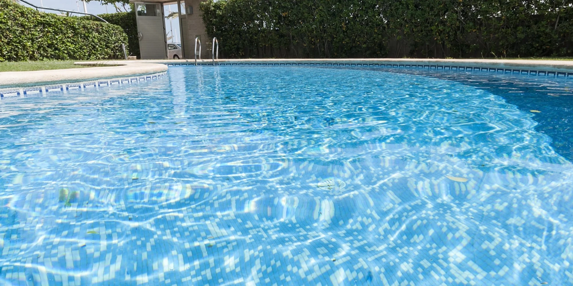 alquiler-apartamentos-gandia-piscinas apartamentos en gandia playa AG con piscina