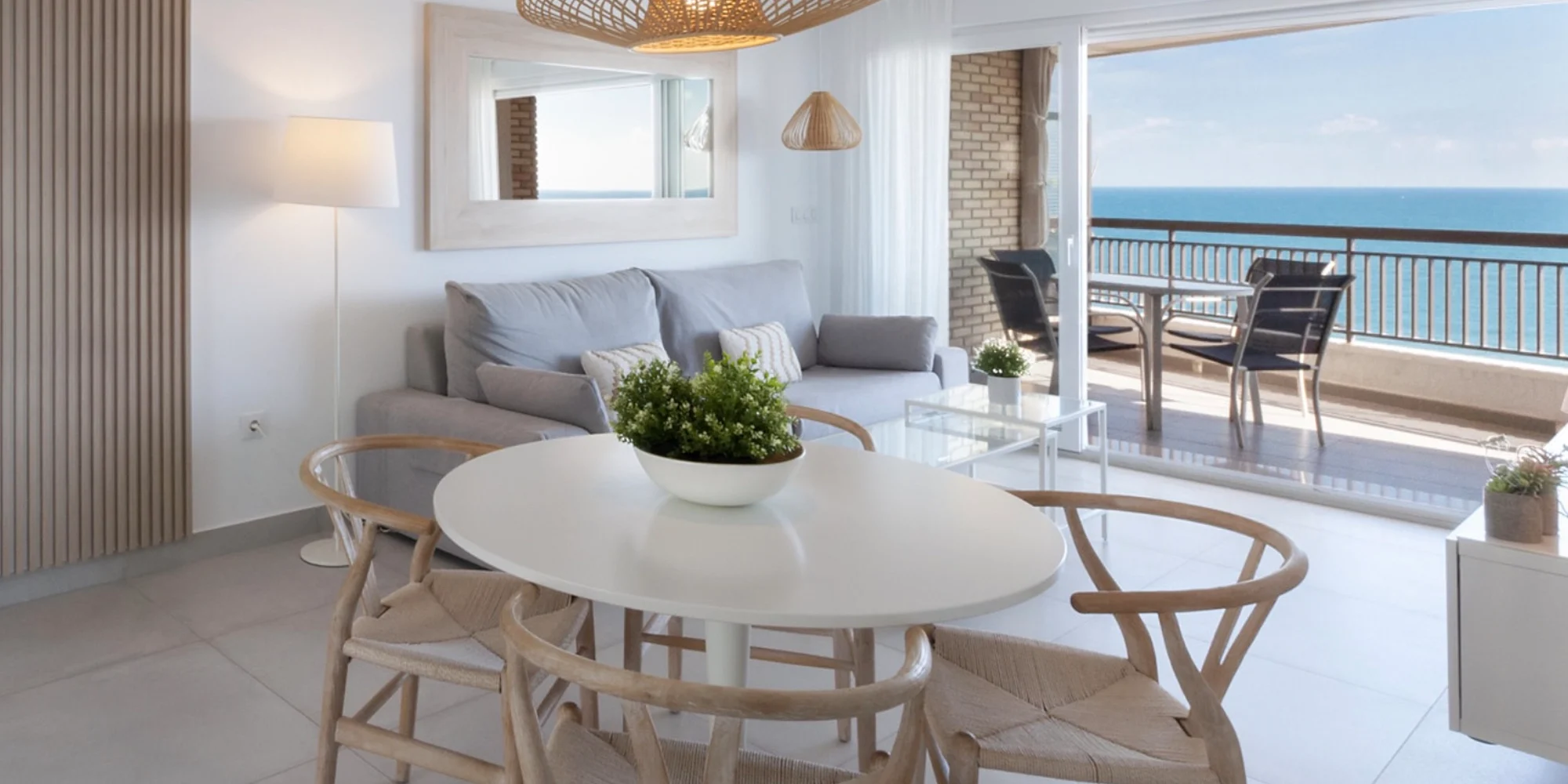 apartamentos AG San Paulo en la playa de Gandia, primera linea de playa