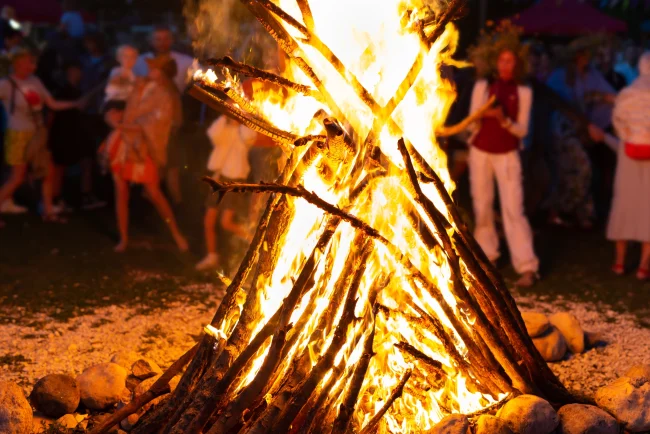 noche de san juan en la playa de gandia